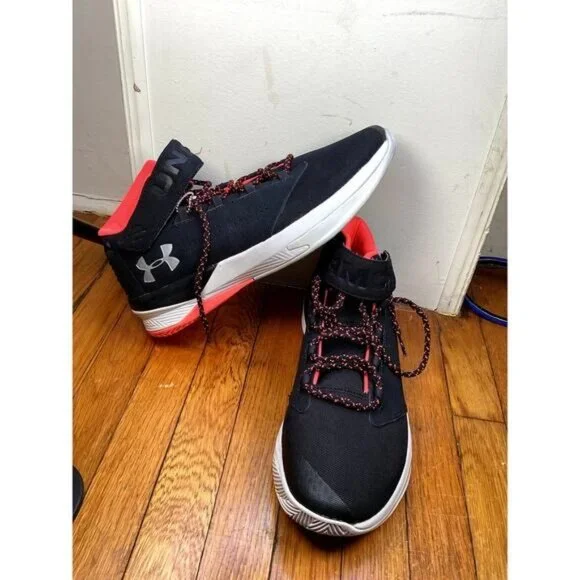 UNDER ARMOUR Men\'s GET B ZEE SHOES SIZE 11.5 Under Armour Boys UA Get B Zee 4.5 US M 1299028-001 Black | eBay main image 2